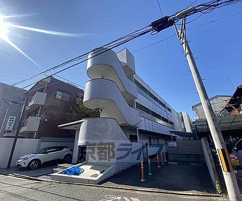 京都府京都市右京区西院西今田町 3階建 築37年2ヶ月
