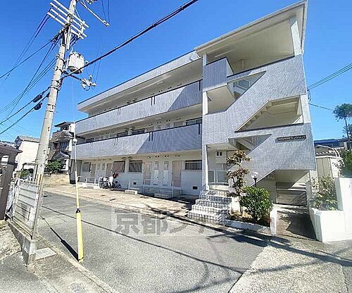 京都府京都市右京区太秦椙ケ本町 築38年11ヶ月 3階建