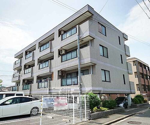 京都府京都市右京区太秦安井西沢町 3階建 築34年10ヶ月