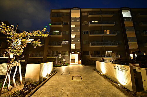 愛知県名古屋市熱田区大宝２丁目 賃貸マンション