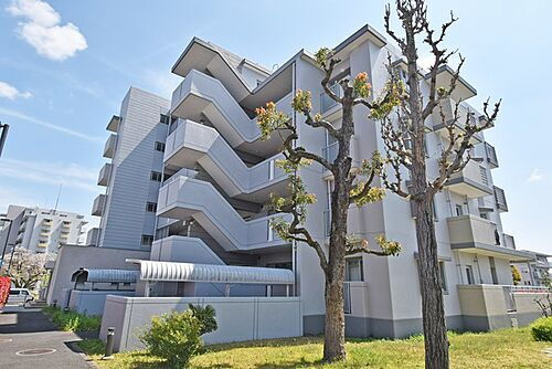 ＵＲアーバンラフレ虹ヶ丘中