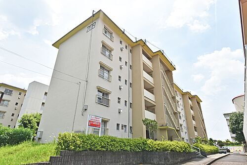 愛知県春日井市中央台３丁目 賃貸マンション