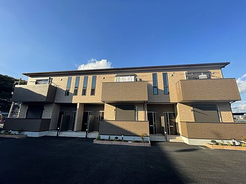 兵庫県姫路市四郷町坂元 2階建 築1年10ヶ月