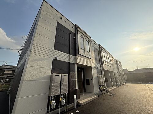 兵庫県加古川市尾上町安田  2階建