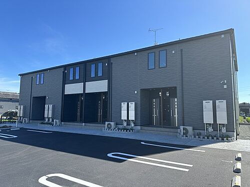 兵庫県加古川市加古川町友沢 築1年4ヶ月 2階建