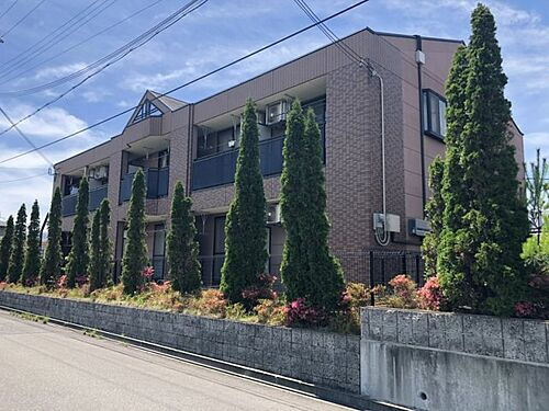 兵庫県加東市南山３丁目 2階建 築20年7ヶ月