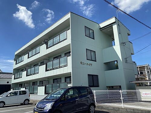 兵庫県小野市本町１丁目 築30年9ヶ月 3階建