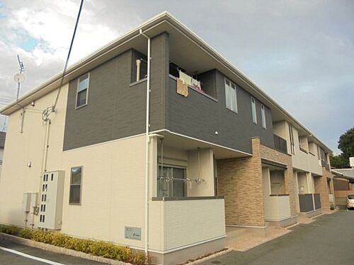 兵庫県小野市王子町 築13年9ヶ月 2階建