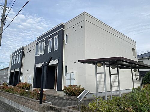 兵庫県加東市南山５丁目 2階建 築13年6ヶ月