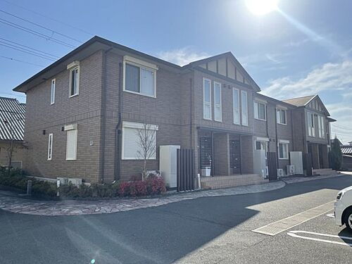 兵庫県西脇市和田町 築12年4ヶ月 2階建