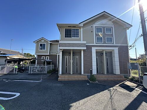 兵庫県加古川市別府町新野辺 築18年9ヶ月 2階建