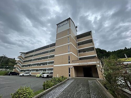 兵庫県朝来市山東町大月 築31年5ヶ月 5階建