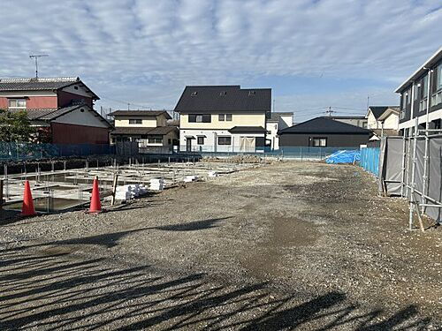 兵庫県加古川市尾上町安田  2階建