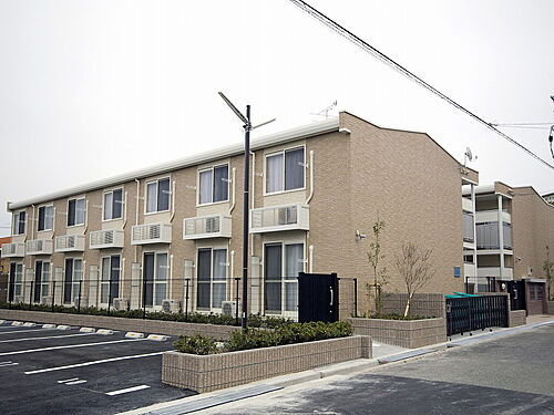 大阪府富田林市青葉丘 賃貸アパート