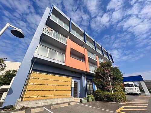 大阪府堺市中区毛穴町 地上4階地下2階建 築15年8ヶ月