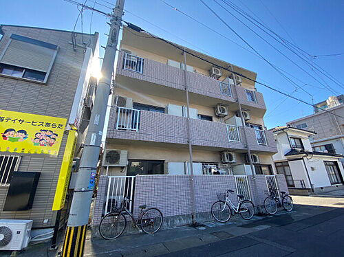 リテラス荒田壱番館 3階建