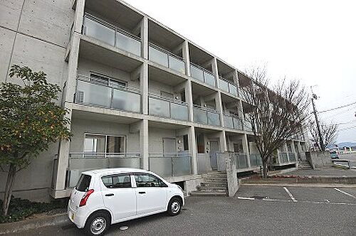 福岡県古賀市古賀 3階建 築24年4ヶ月