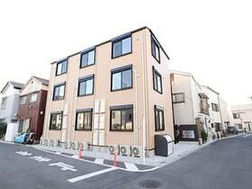 東京都足立区江北４丁目 3階建 築4年8ヶ月