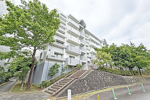 ＵＲ高槻・阿武山十番街