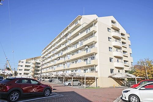 大阪府富田林市藤沢台１丁目 賃貸マンション