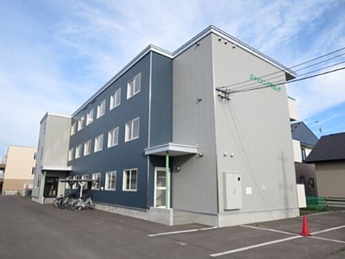 北海道北見市東三輪１丁目 賃貸アパート