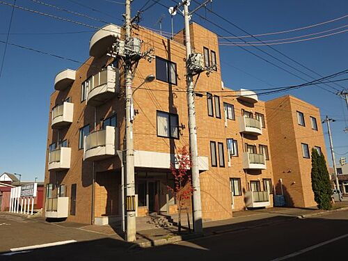 Ａ－１ＢＬＤ（エーワンビル） 3階建