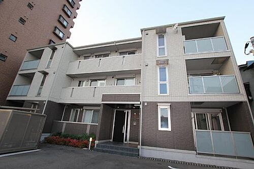 広島県福山市光南町２丁目 3階建 築8年