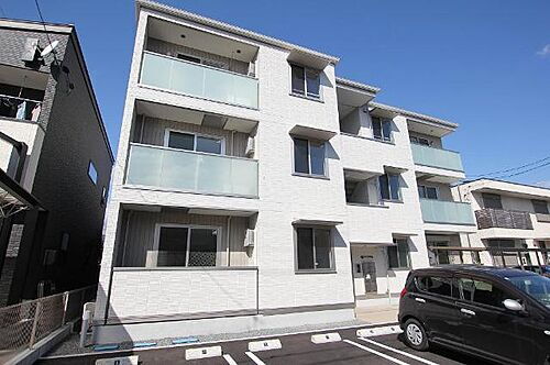 広島県福山市桜馬場町 3階建 