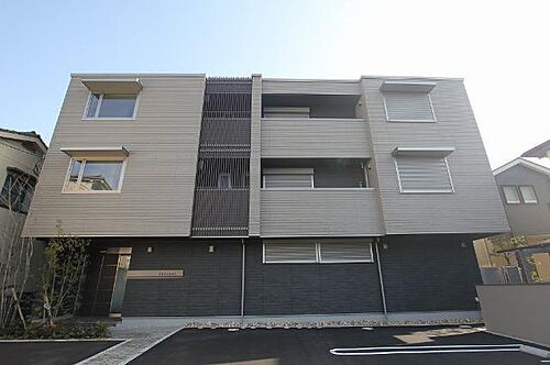 広島県福山市沖野上町６丁目 3階建 築4年11ヶ月