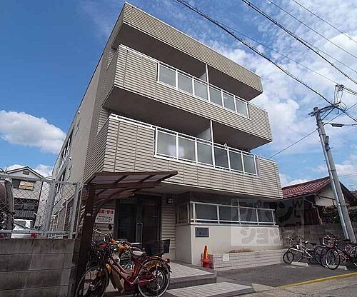 京都府京都市右京区太秦森ケ前町 3階建 築32年5ヶ月