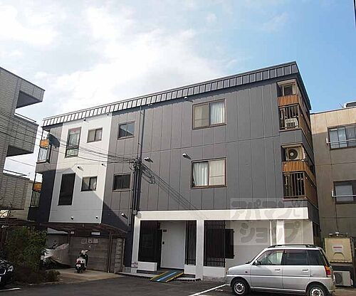 京都府京都市南区唐橋大宮尻町 3階建 築33年8ヶ月