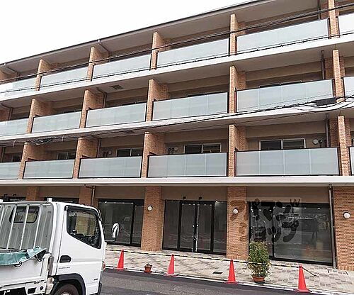 京都府京都市中京区西ノ京小倉町 4階建 築2年11ヶ月