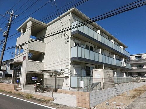 千葉県千葉市緑区古市場町 3階建 築9年7ヶ月