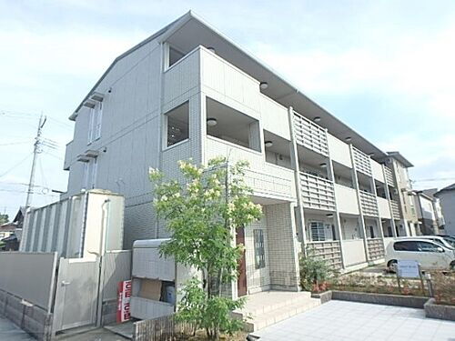 滋賀県栗東市目川 築14年3ヶ月 3階建