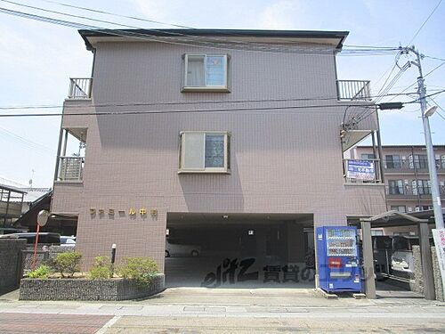 滋賀県草津市渋川２丁目 築31年11ヶ月 3階建