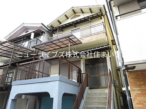 大阪府寝屋川市池田１丁目 築45年6ヶ月 3階建