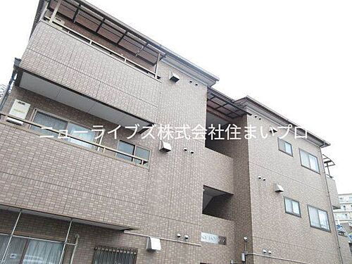 大阪府寝屋川市黒原橘町 築28年10ヶ月 3階建