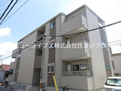 大阪府寝屋川市萱島東２丁目 築2年2ヶ月 3階建