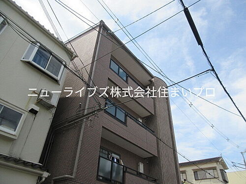 大阪府寝屋川市黒原橘町 築28年9ヶ月 4階建