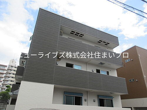大阪府門真市大倉町 築4年2ヶ月 3階建