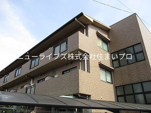 大阪府門真市常称寺町 築24年3ヶ月 3階建