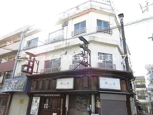 大阪府寝屋川市萱島本町 築57年4ヶ月 3階建