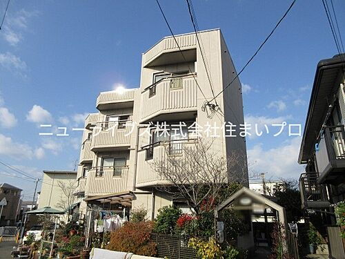 大阪府寝屋川市池田西町 築29年3ヶ月 3階建