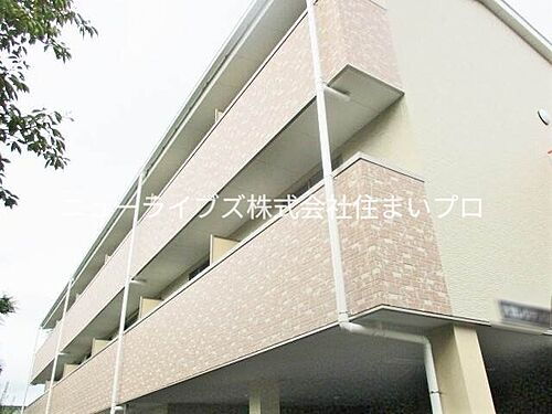 大阪府守口市梶町２丁目 築9年11ヶ月 3階建