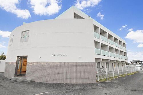 茨城県潮来市日の出５丁目 賃貸マンション