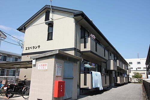 滋賀県長浜市八幡東町 2階建
