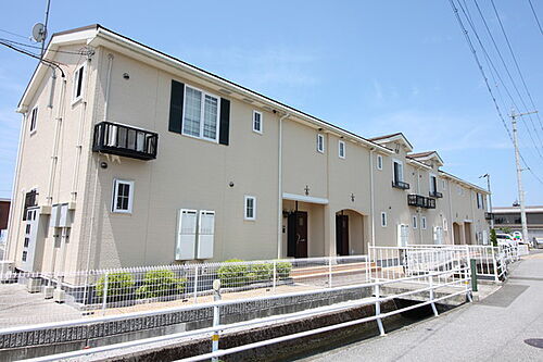 滋賀県長浜市高月町落川 賃貸アパート