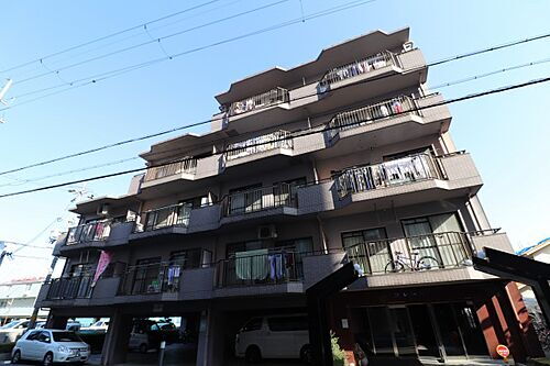 大阪府茨木市総持寺駅前町 賃貸マンション