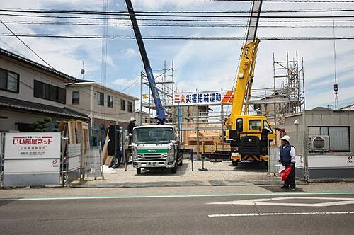 香川県高松市多肥上町 2階建 