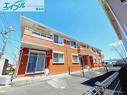 三重県三重郡川越町大字南福崎 賃貸アパート